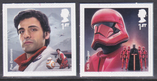 Sg4304-4305 PM70 2019 Star Wars 1st class stamps from booklet pair U M